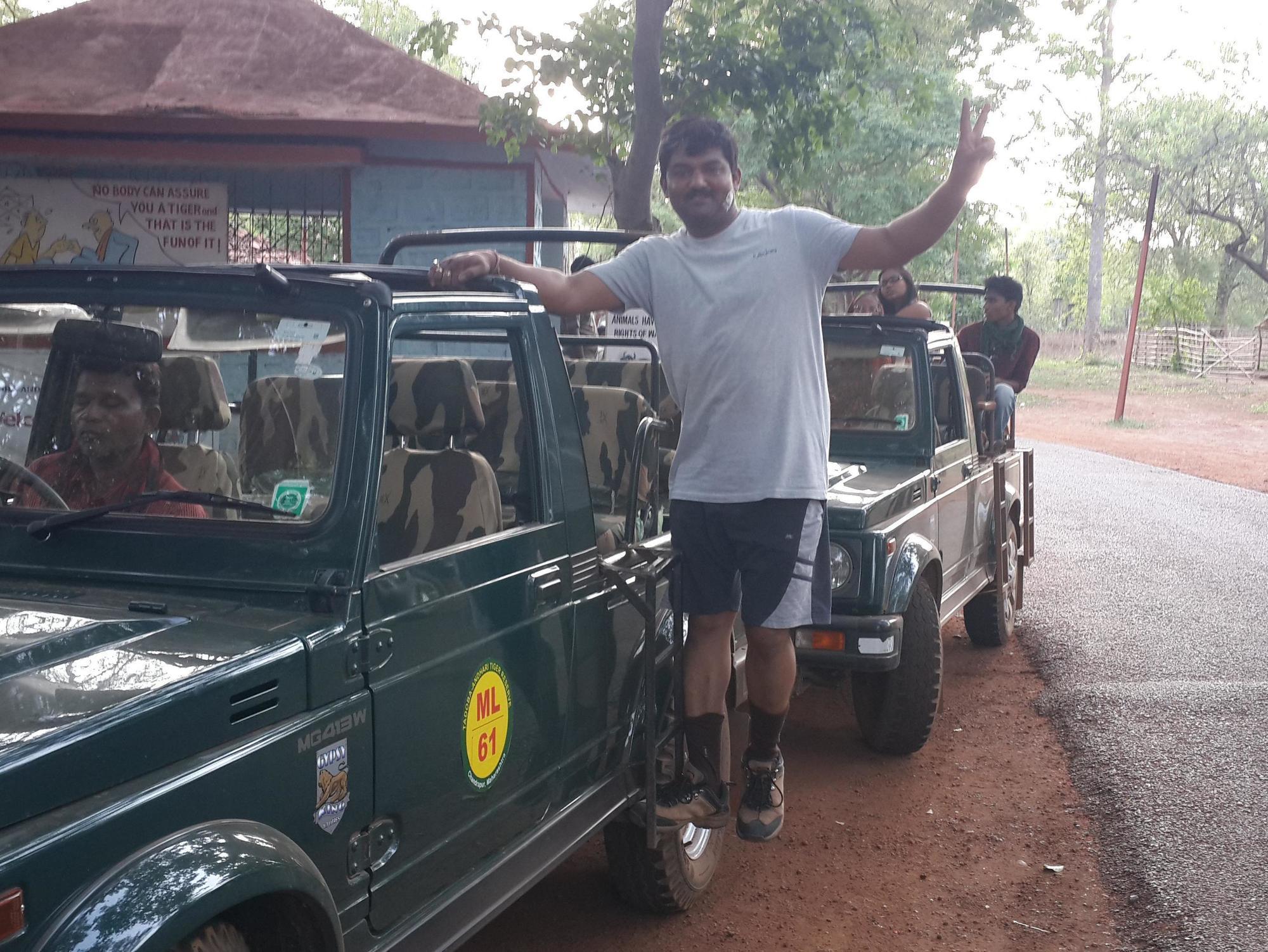 Oyo Flagship Tadoba Tiger Resort Mohurli Bagian luar foto