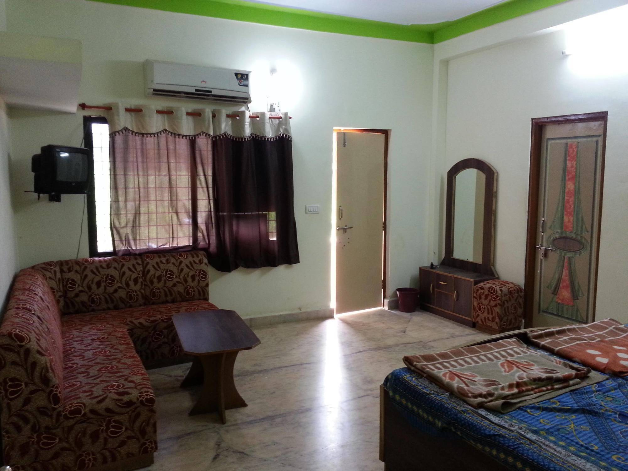 Oyo Flagship Tadoba Tiger Resort Mohurli Bagian luar foto